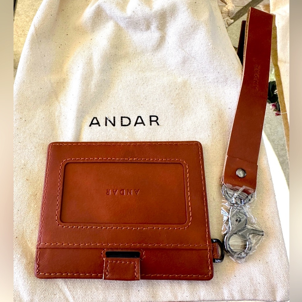 NEW Andar Denner Slim Leather Wallet with Tether in Cognac Tan